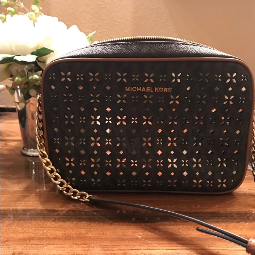 Michael Kors crossbody